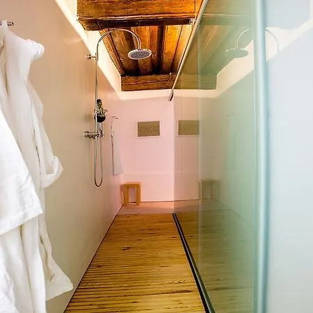 Fishsquare Apartment